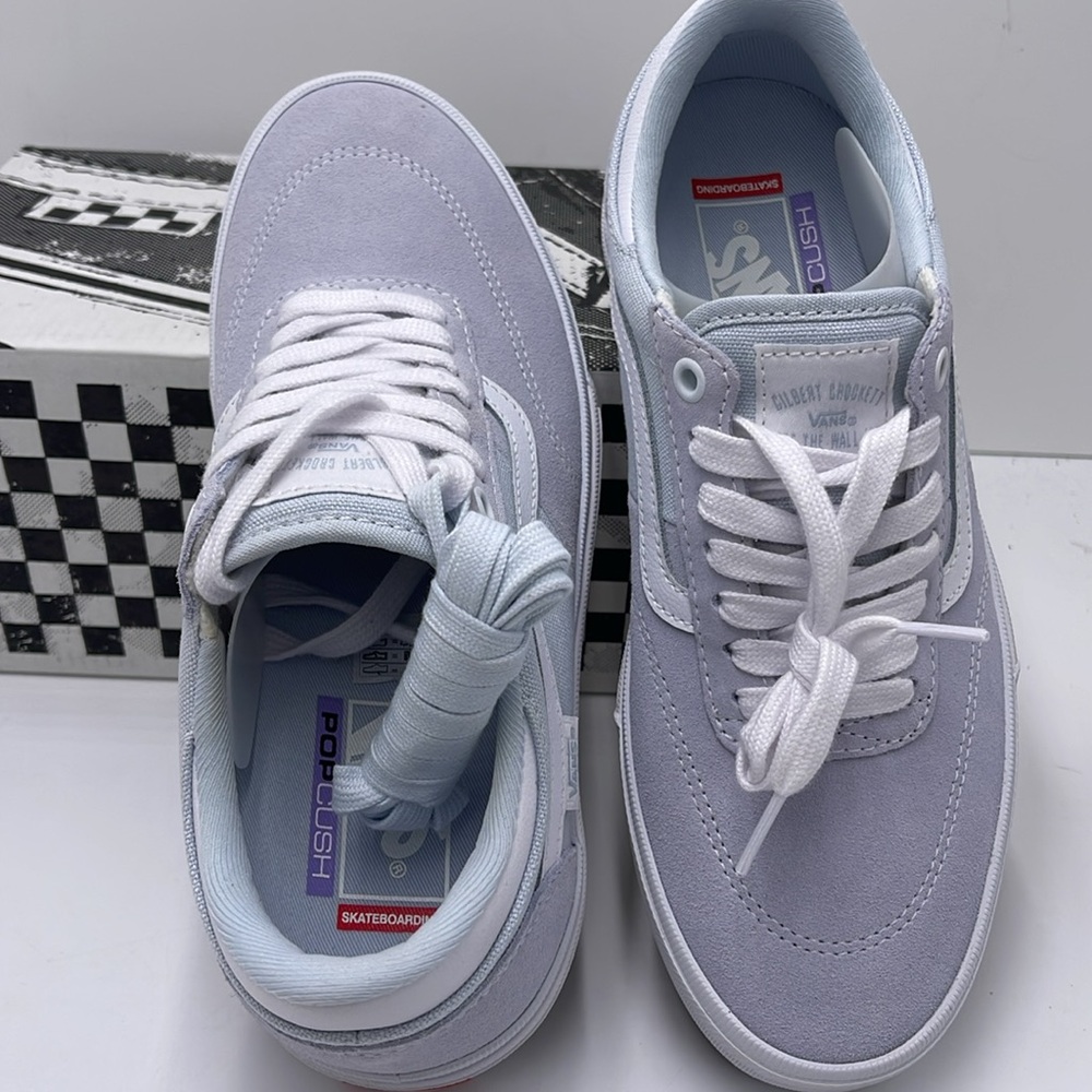 Vans WMNS Gilbert Crocke
Light Blue
VN0A5JIFLTB Sneakers - Picture 12 of 16